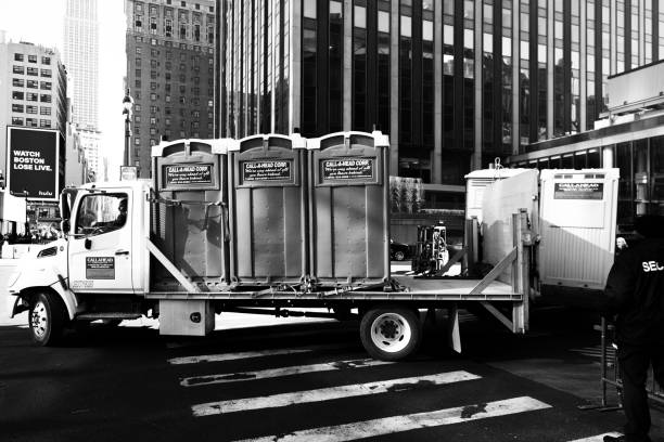 Best Affordable porta potty rental  in Leon, IA